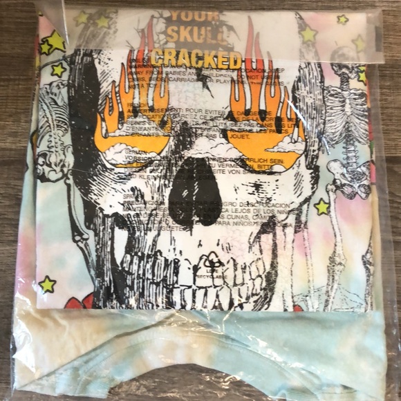 NWT  Creating Chaos Tie-Dye Tee - Size L - Picture 2 of 4